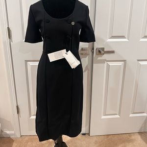 NWT GUCCI FITTED BLACK BUTTON DRESS. Size medium